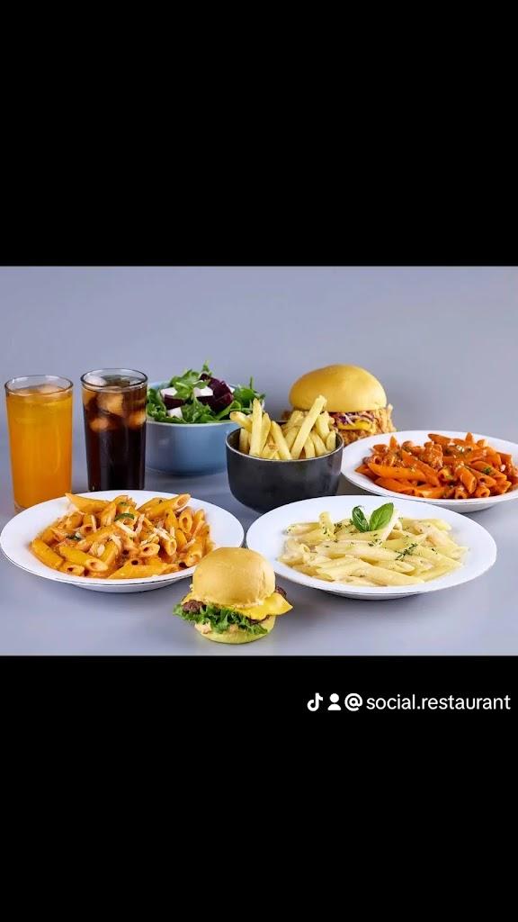 Social Restaurant | Best Burger Restaurant in Kuwait | Fast food | Indian and Italian Food