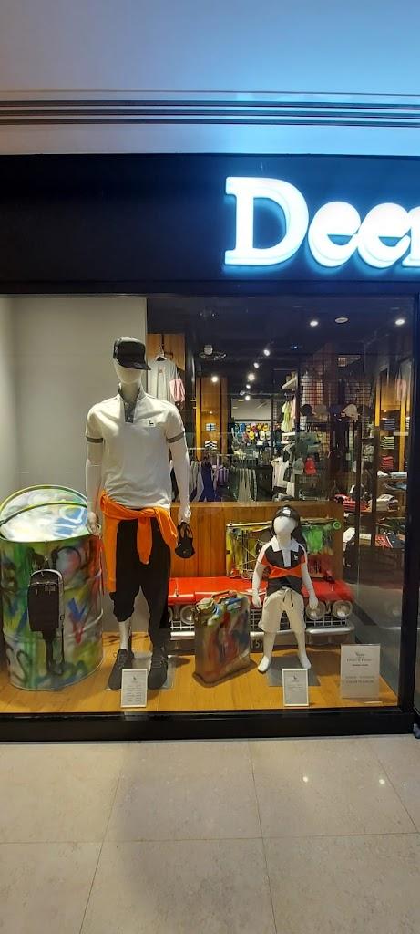 Deer & Dear - Dalal Mall