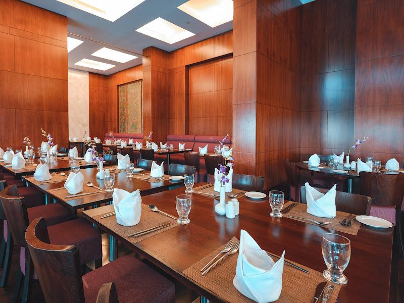 مطعم لامار العالمي